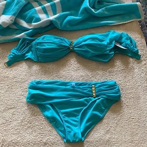 ATTITUDE BRAND NEW SZ 12 GORGEOUS TURQUOISE BIKINI WITH GOLD DETAILS